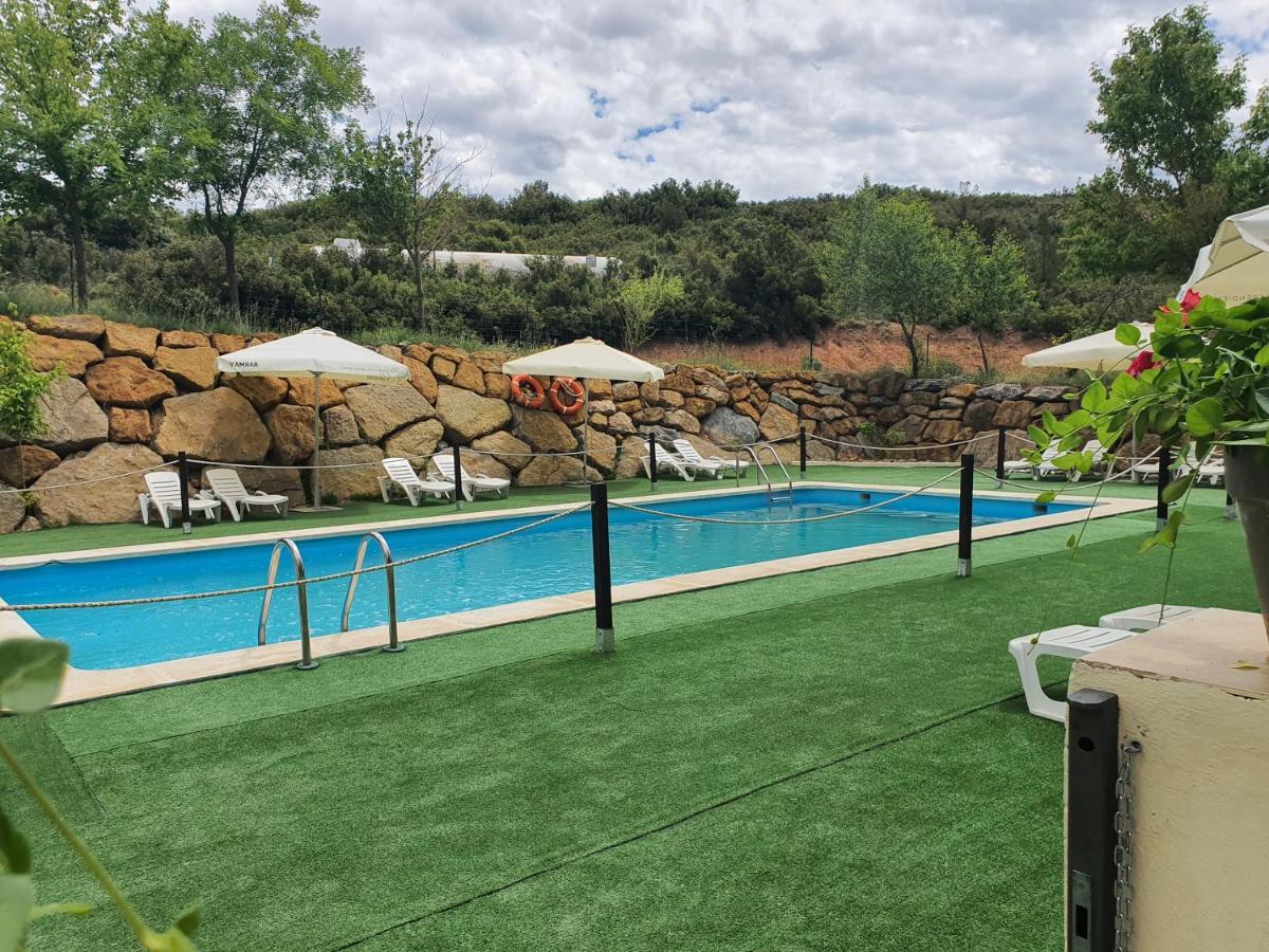 Hotel Masia El Molinete โมรา เด รูเบียรอส ภายนอก รูปภาพ
