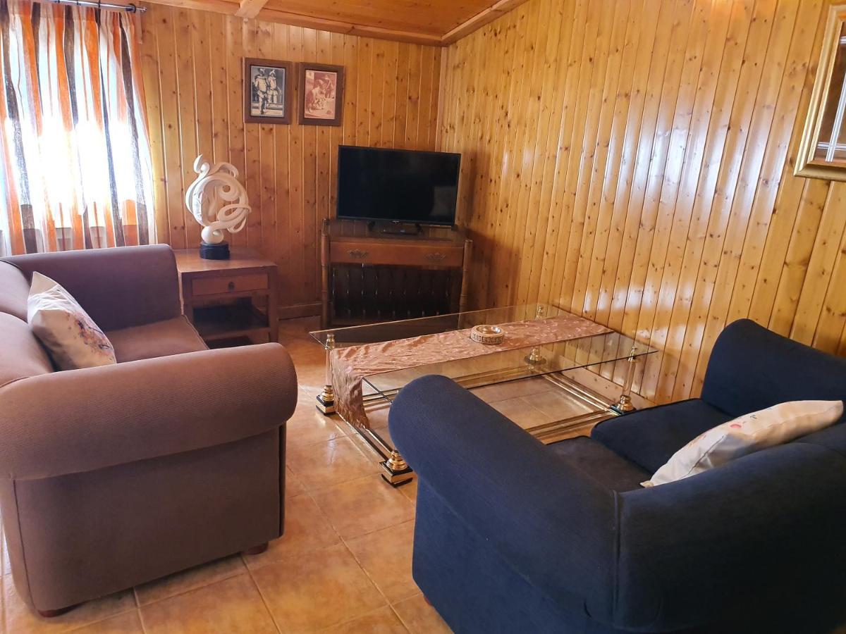 Hotel Masia El Molinete โมรา เด รูเบียรอส ภายนอก รูปภาพ
