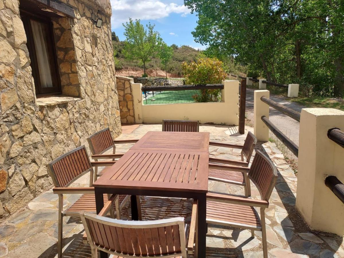 Hotel Masia El Molinete โมรา เด รูเบียรอส ภายนอก รูปภาพ